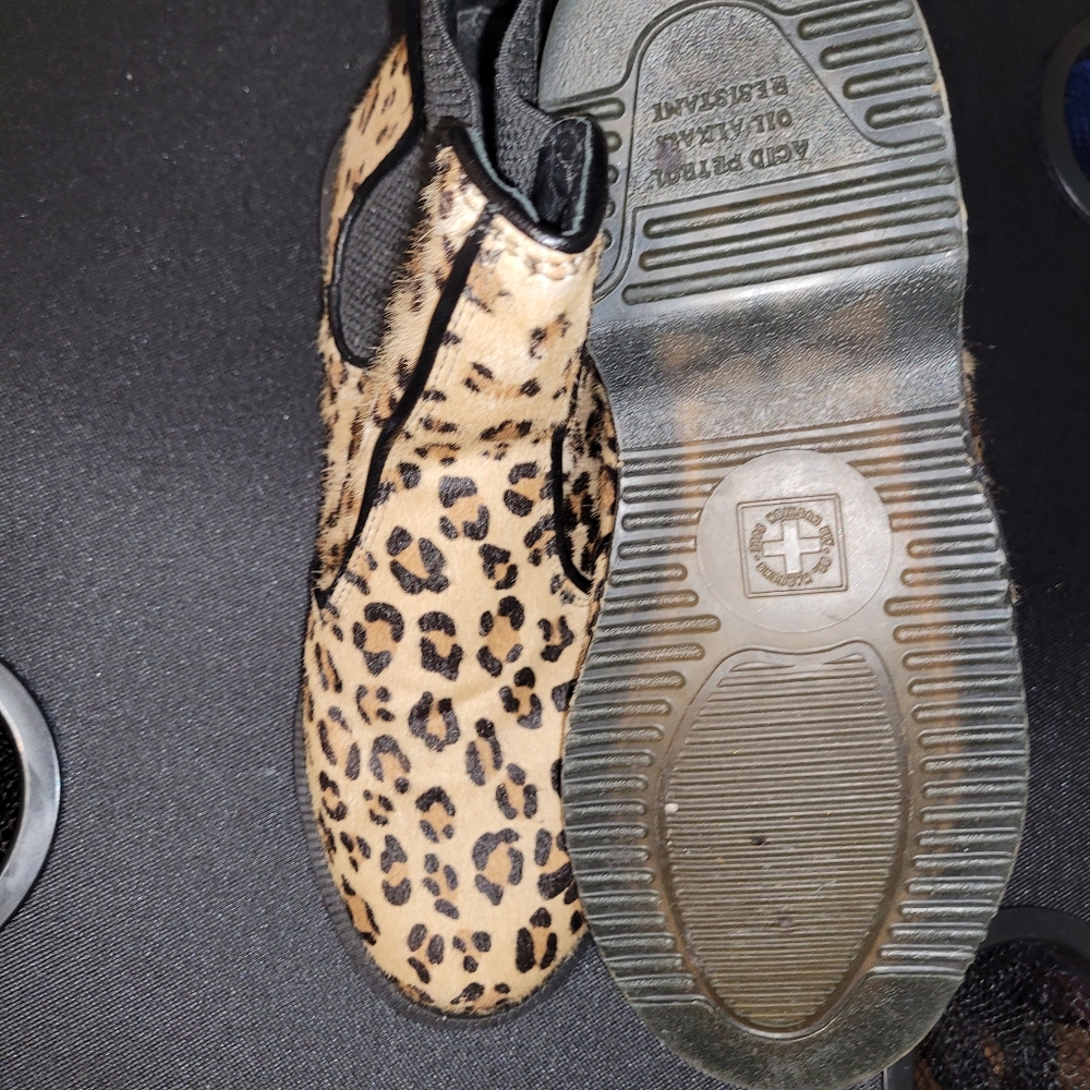 DR. Marten🔥FLORA LEOPARD CHELSEA BOOTS Womens sz 6 - Picture 4 of 11